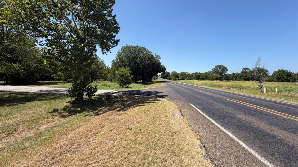 Tbs Daniel Drive Property Photo 3