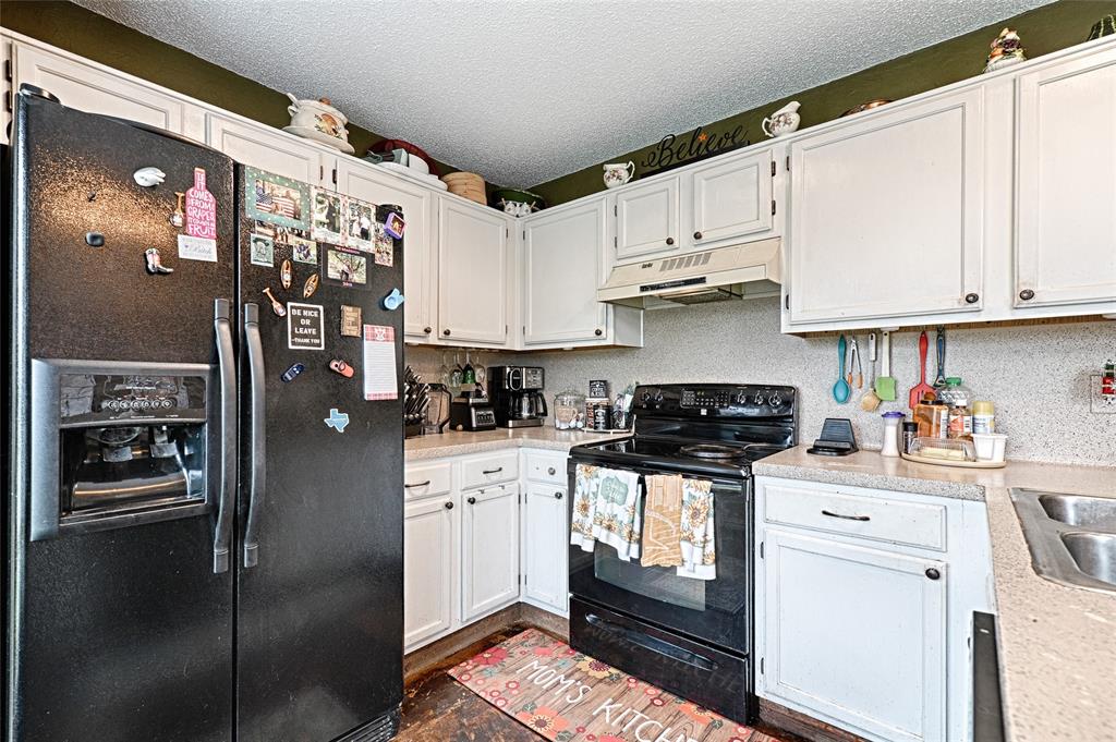7814 Clairmont Avenue Property Photo 10