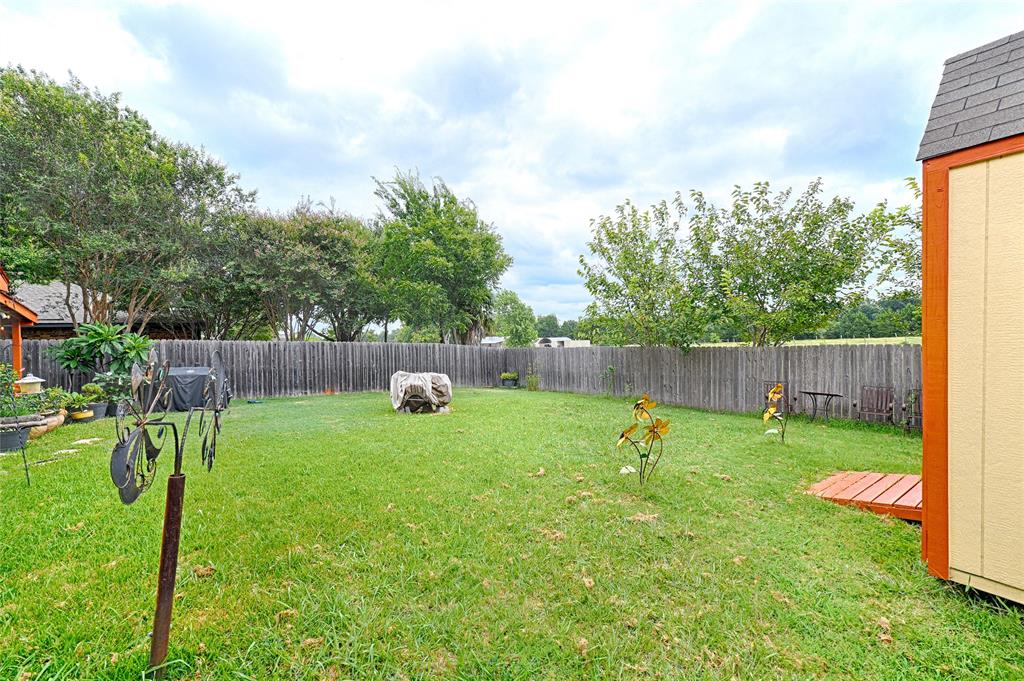 7814 Clairmont Avenue Property Photo 29