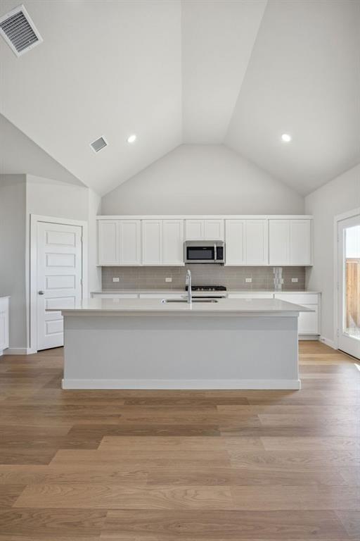 3201 Linden Lane Property Photo 11