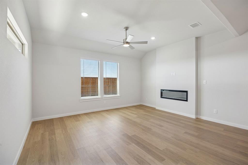 3201 Linden Lane Property Photo 14