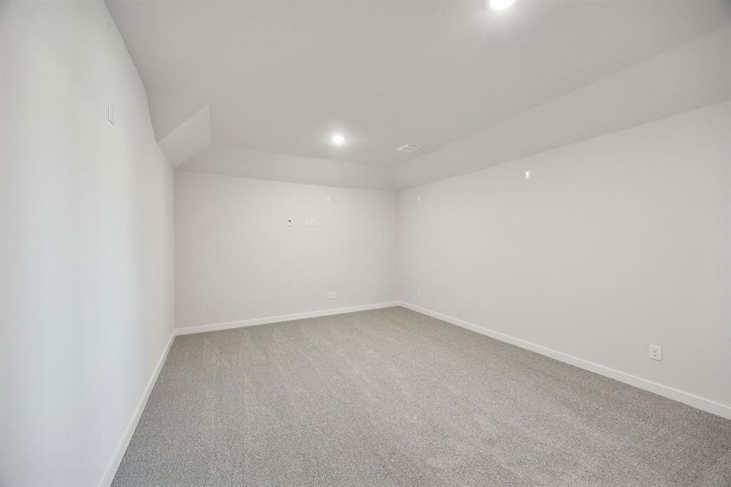3201 Linden Lane Property Photo 29
