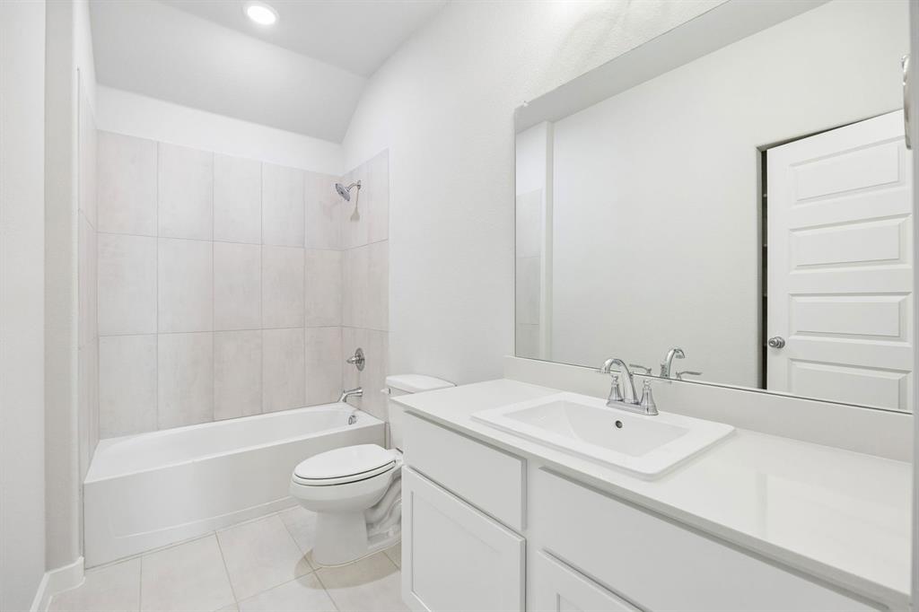 3207 Linden Lane Property Photo 33