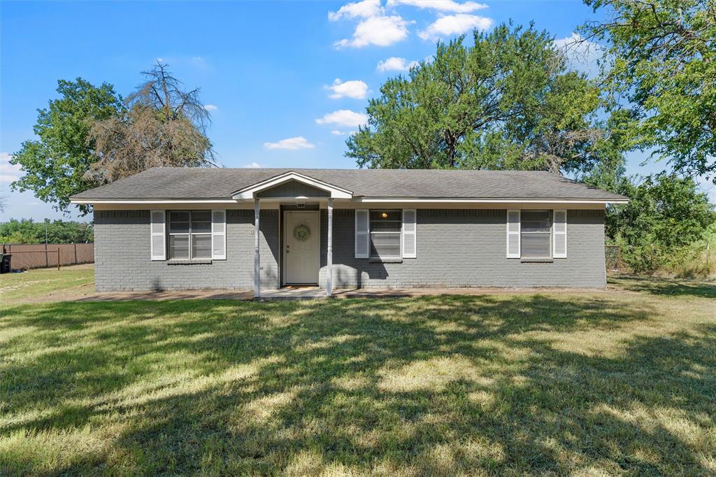 1374 Saffles Road Property Photo 1