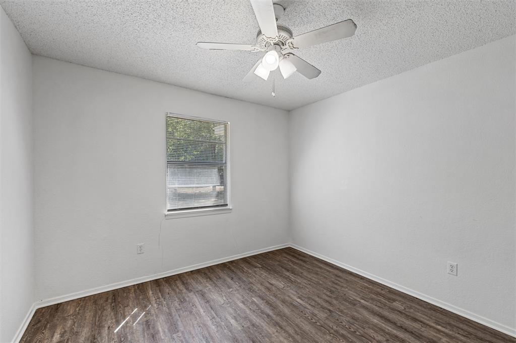 1374 Saffles Road Property Photo 11