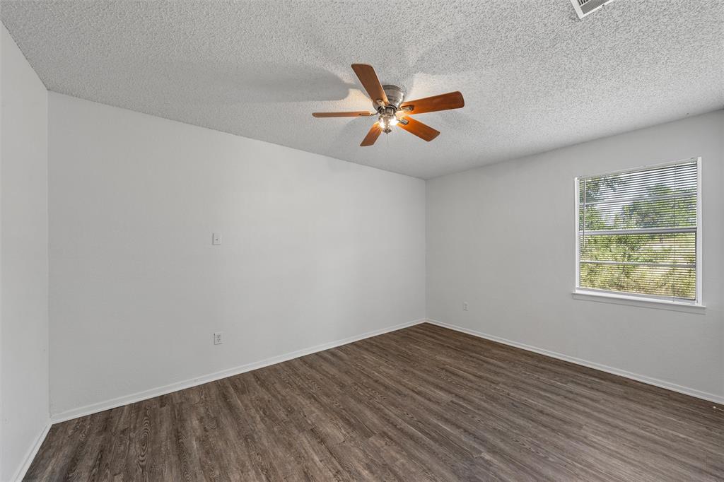 1374 Saffles Road Property Photo 15