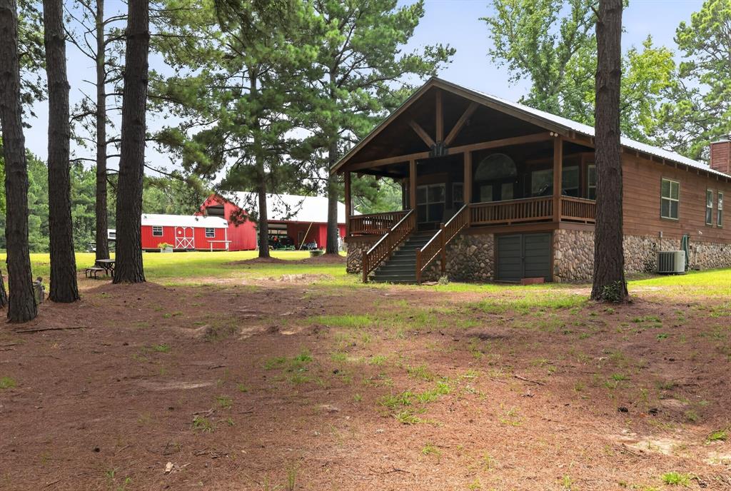 200 Equestrian Circle Property Photo 4