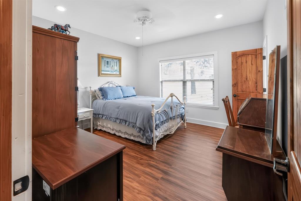 200 Equestrian Circle Property Photo 15