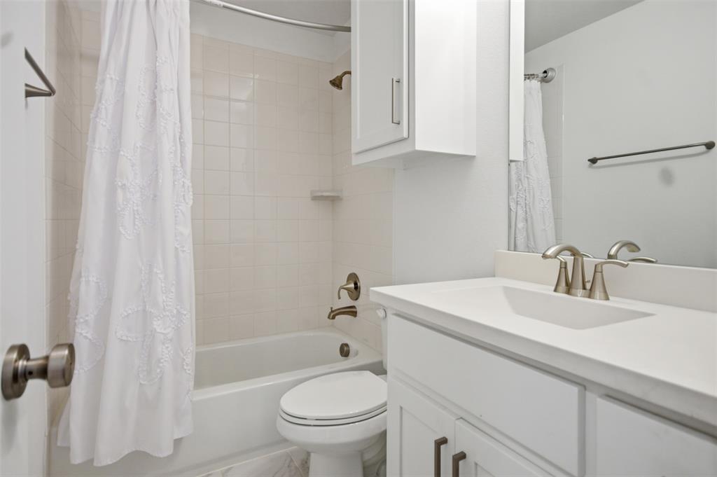 2217 Grey September Street Property Photo 26