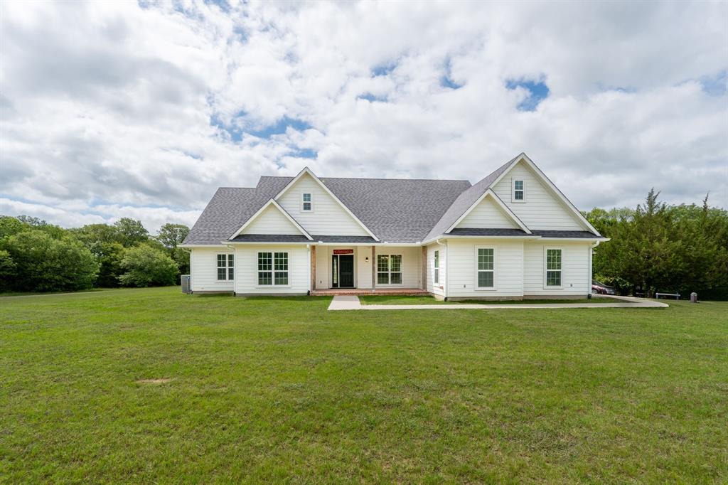 38 Jubilee Farm Road Property Photo 1