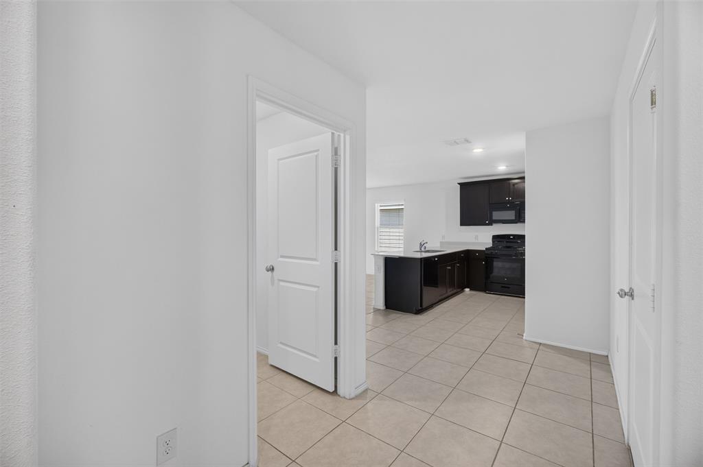 6440 Bristolwood Drive Property Photo 5