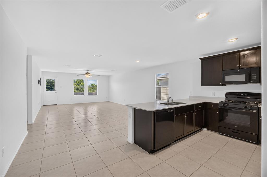 6440 Bristolwood Drive Property Photo 7