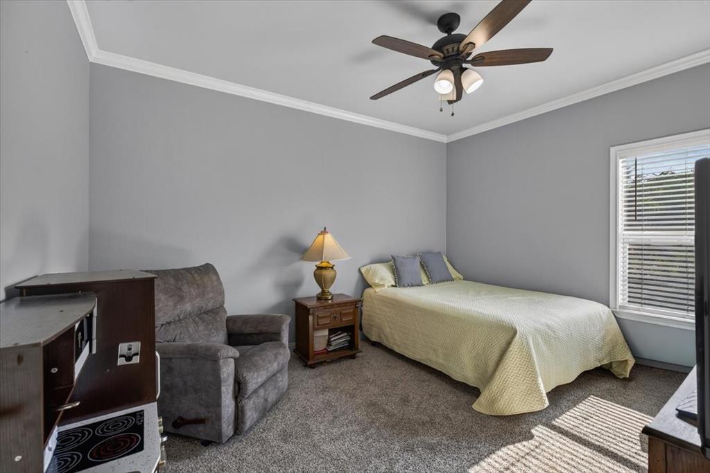 424 E Pennsylvania Avenue Property Photo 17