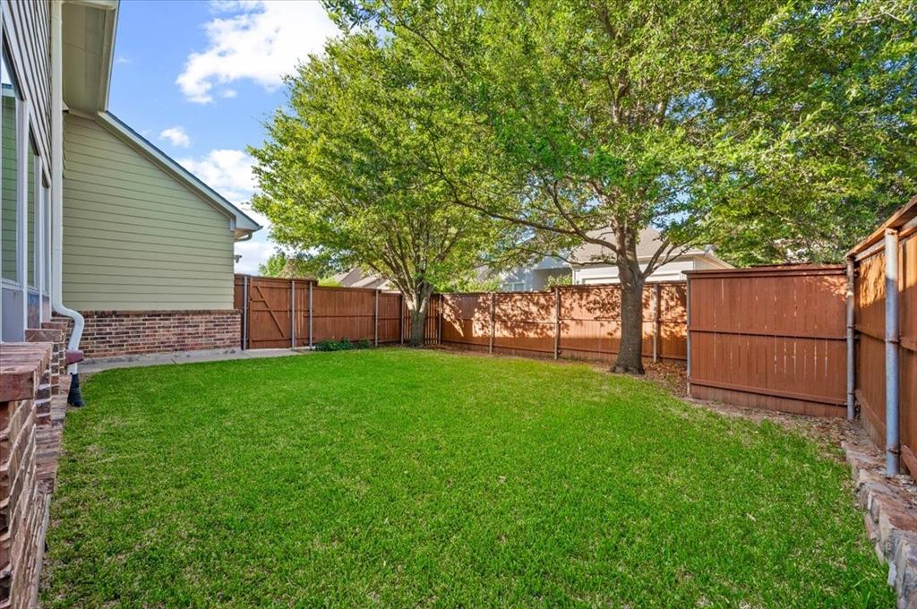 610 Seeport Drive Property Photo 32