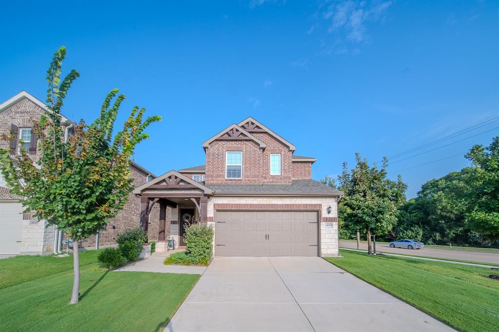 4629 Golden Gate Way Property Photo 1