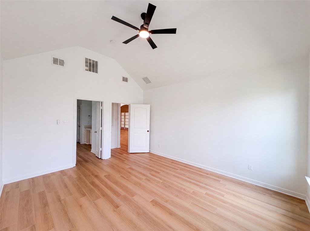 174 Hampton Drive Property Photo 4