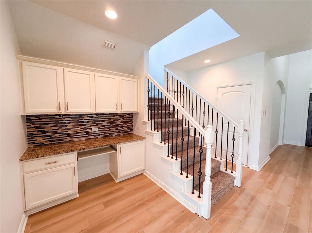 174 Hampton Drive Property Photo 8