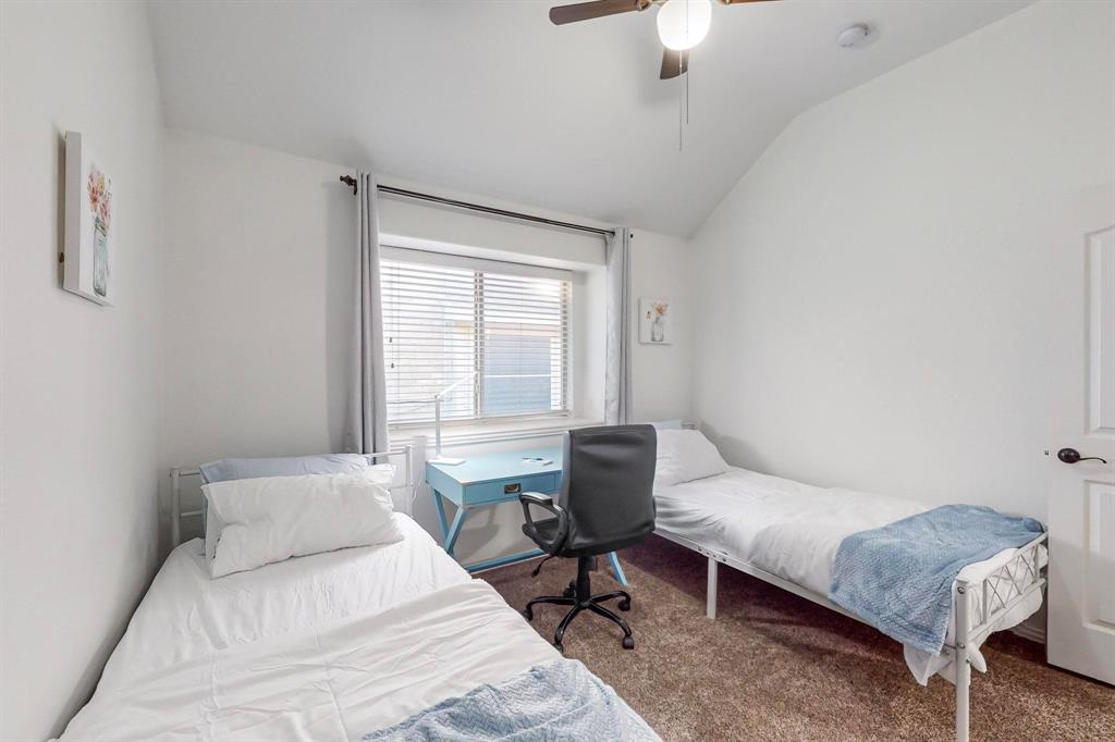 6904 Dream Dust Drive Property Photo 9