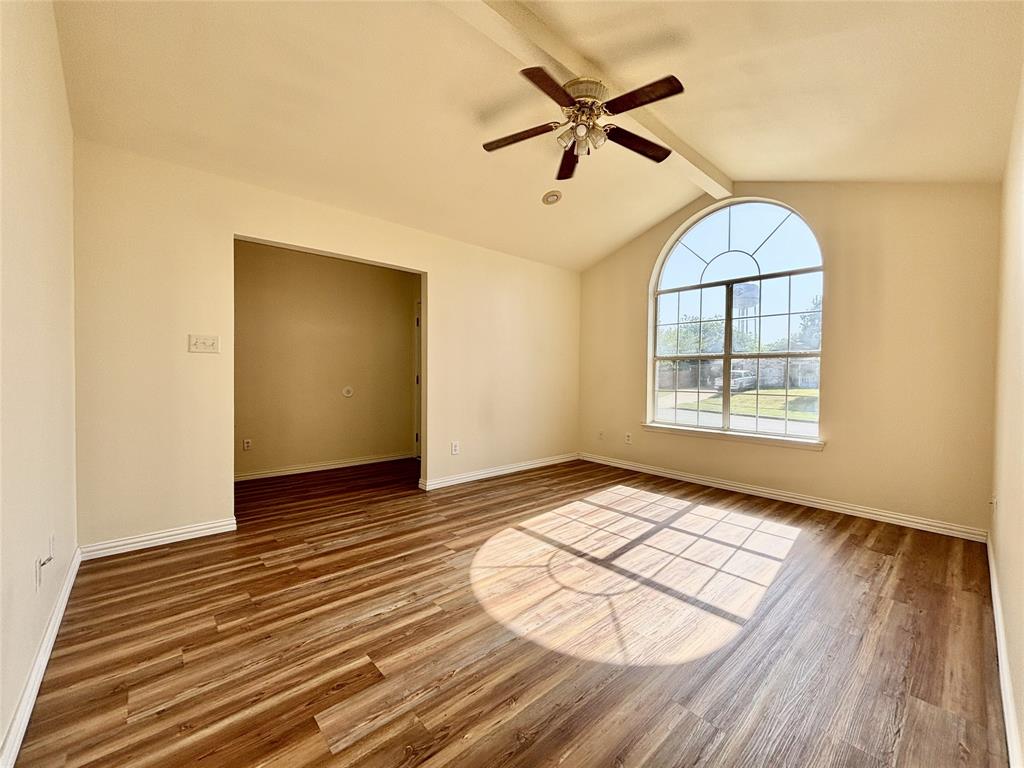 2001 Solomon Drive Property Photo 6