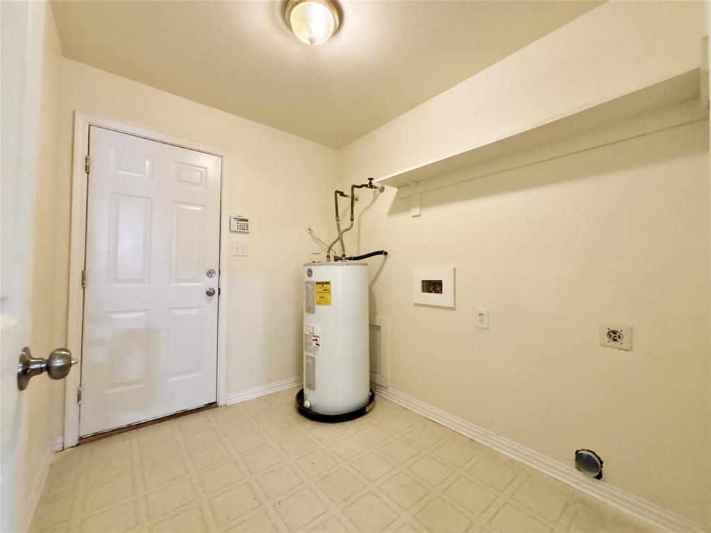 2001 Solomon Drive Property Photo 15
