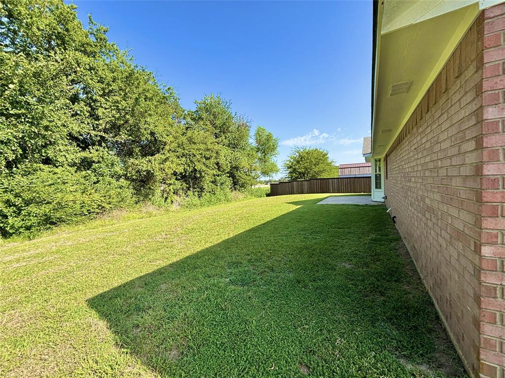 2001 Solomon Drive Property Photo 16