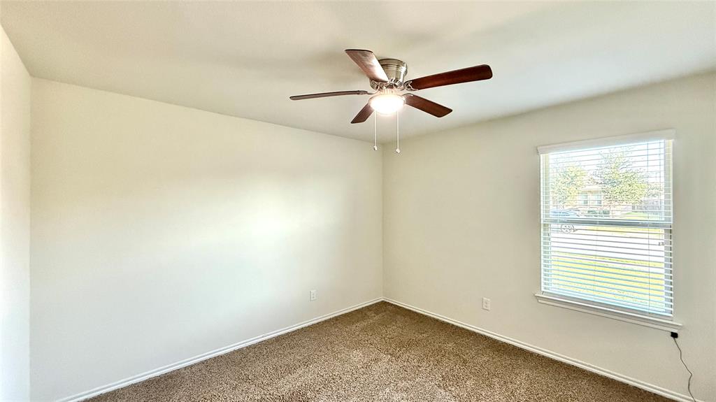 1113 Meadow Side Drive Property Photo 12