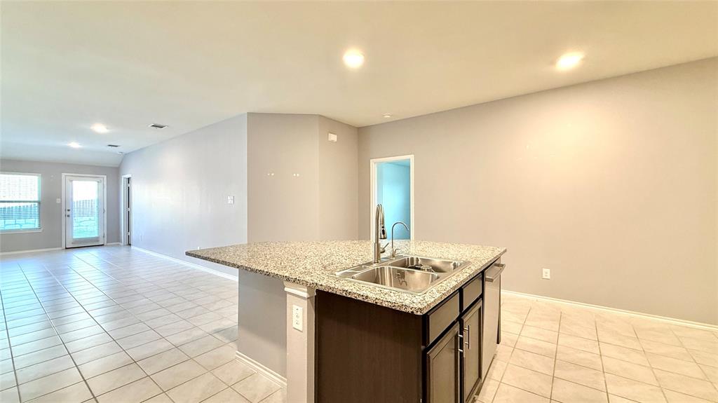 1113 Meadow Side Drive Property Photo 15