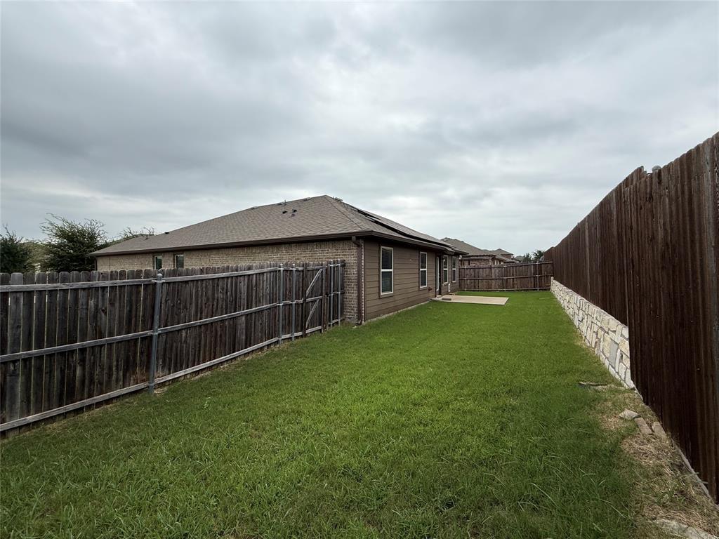 1113 Meadow Side Drive Property Photo 20