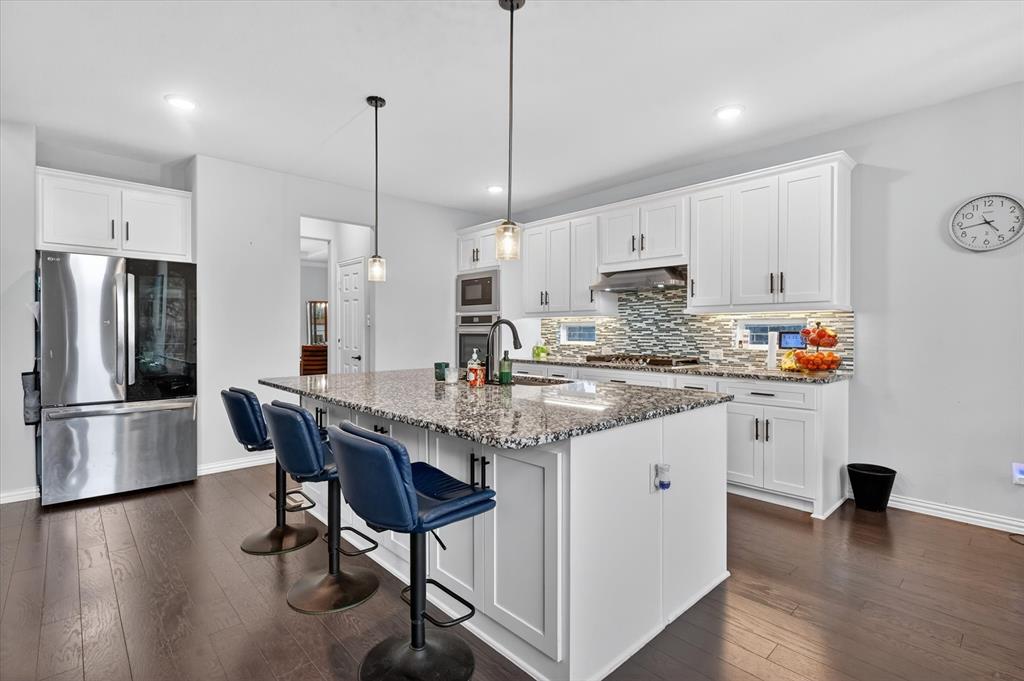 4504 Barnacre Avenue Property Photo 8
