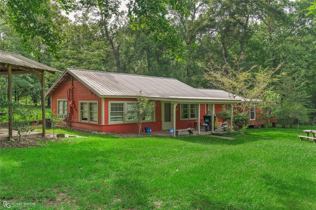 3194 Herren Road Property Photo 1