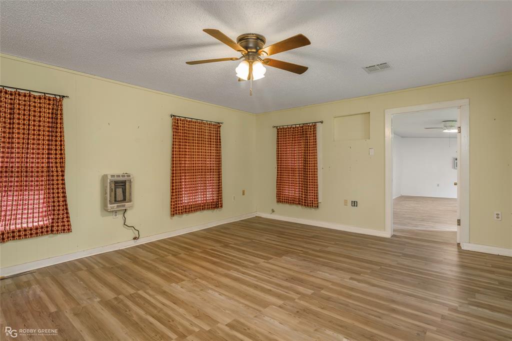3194 Herren Road Property Photo 9