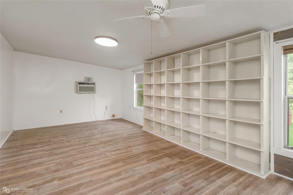 3194 Herren Road Property Photo 13