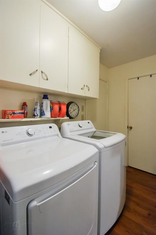 2233 River Oaks Circle Property Photo 11