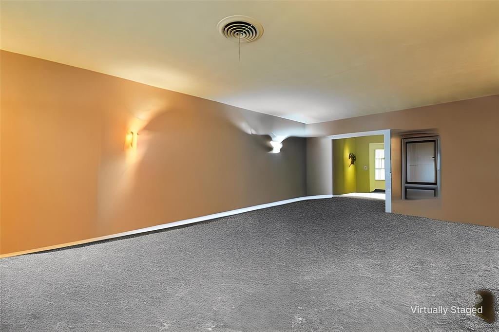 2233 River Oaks Circle Property Photo 17