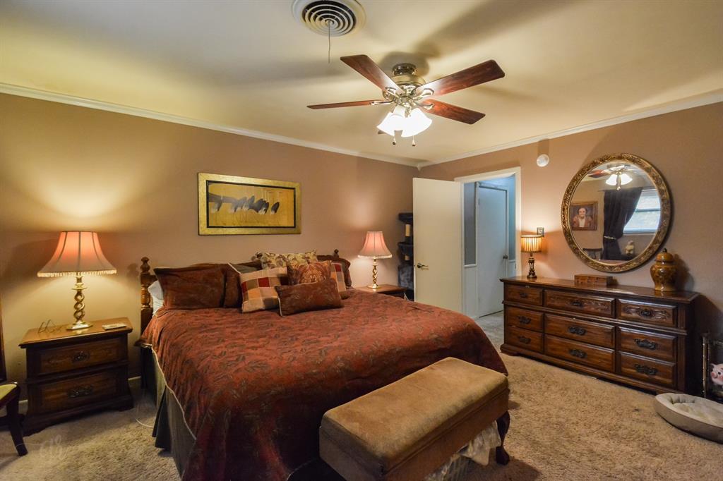 2233 River Oaks Circle Property Photo 19