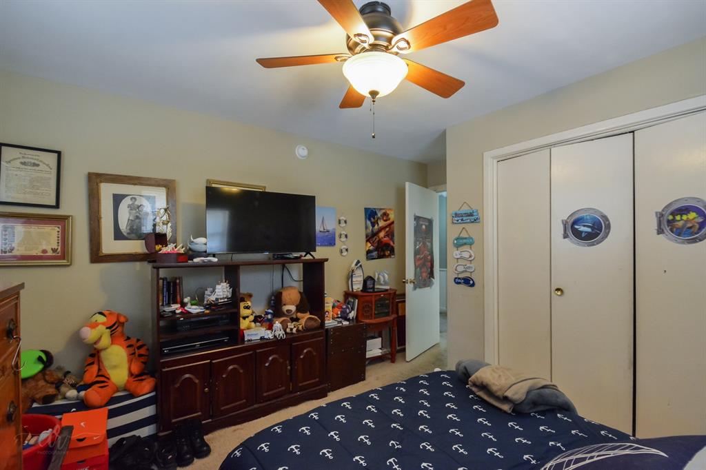 2233 River Oaks Circle Property Photo 26