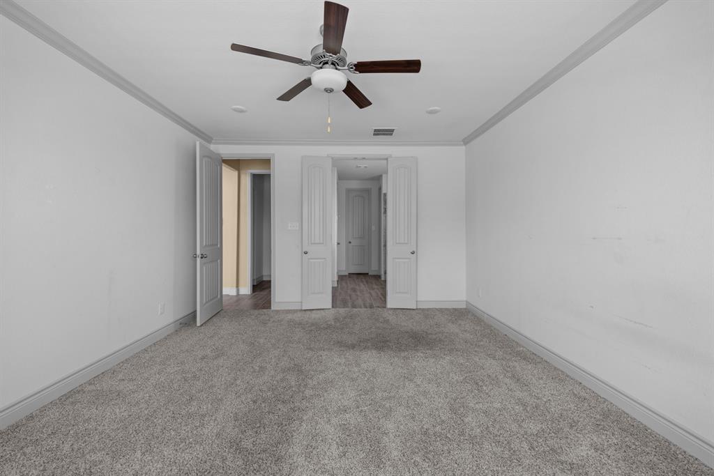 7601 Silver Drive Property Photo 16