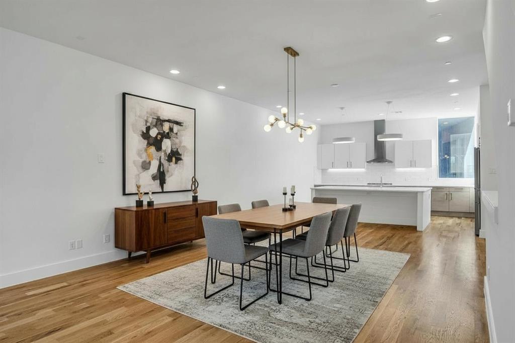 426 W 9th Street Property Photo 6