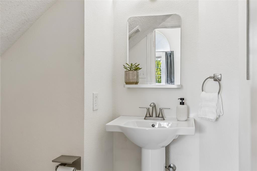 2108 Monticello Circle Property Photo 8
