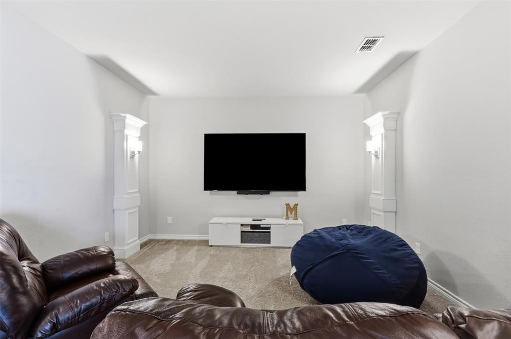 10322 Trail Ridge Drive Property Photo 25
