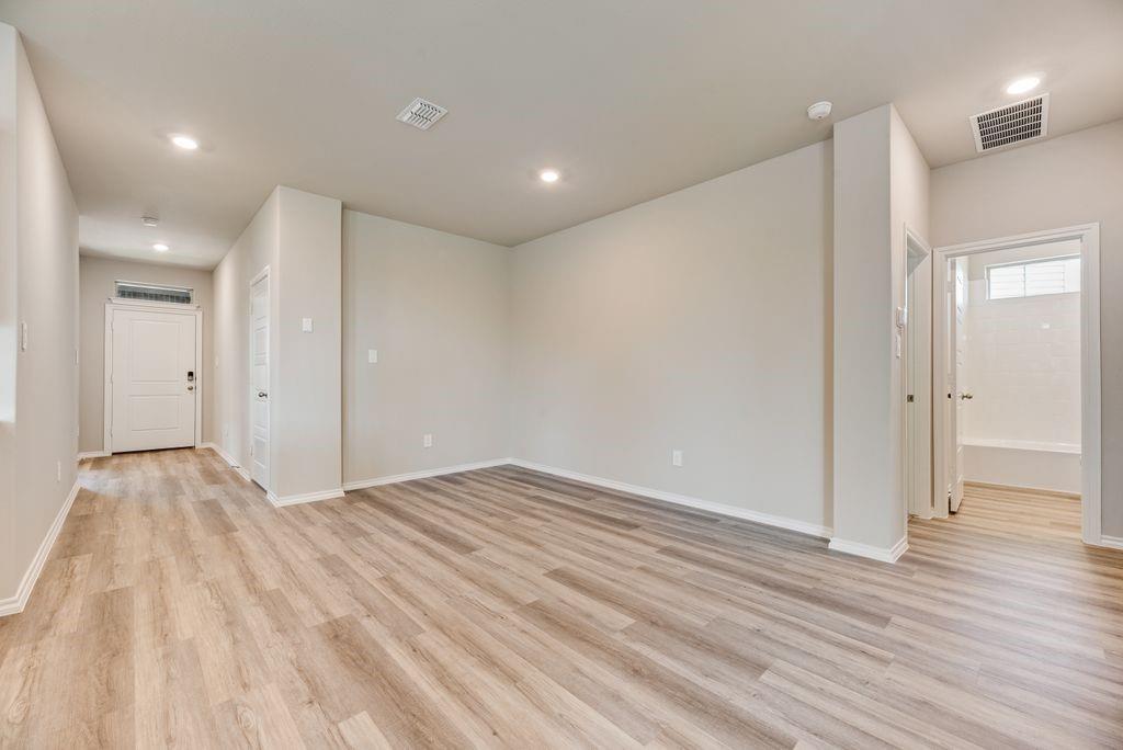 752 Rubicon Road Property Photo 3