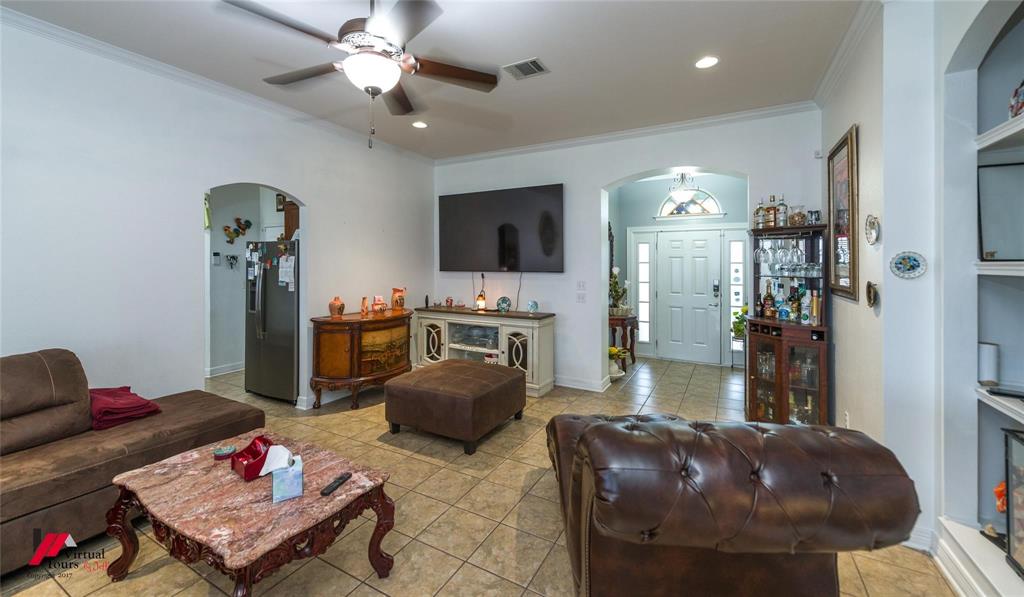 2302 Tallgrass Property Photo 13