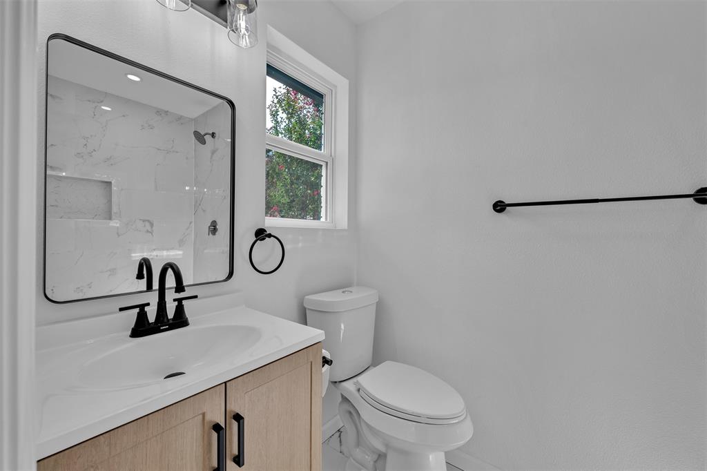 408 Simmons Drive Property Photo 17