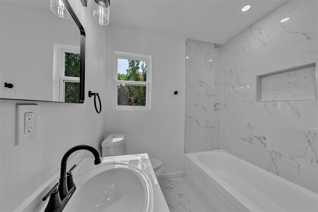 408 Simmons Drive Property Photo 22