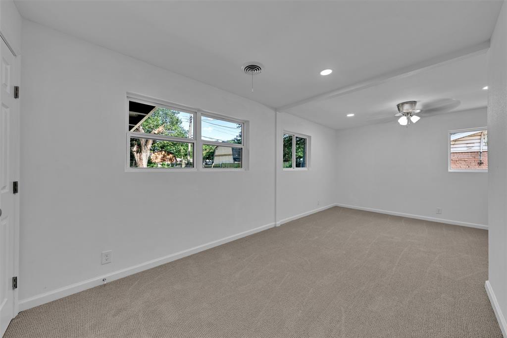 408 Simmons Drive Property Photo 23