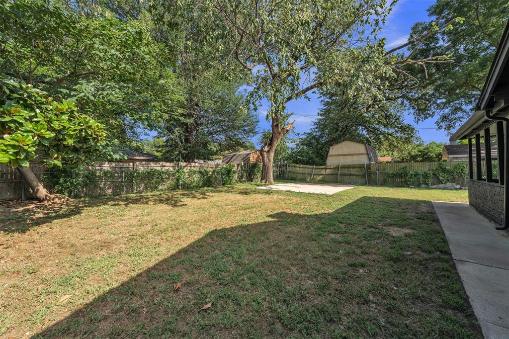 408 Simmons Drive Property Photo 27