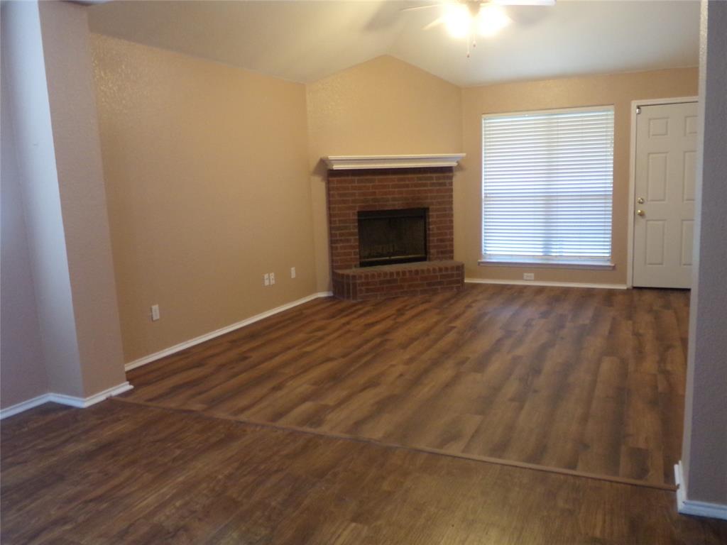 4708 Topaz Lane Property Photo 4
