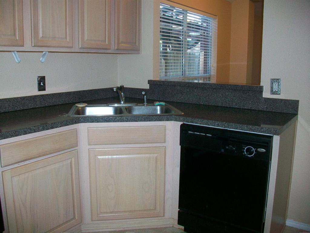 4708 Topaz Lane Property Photo 7