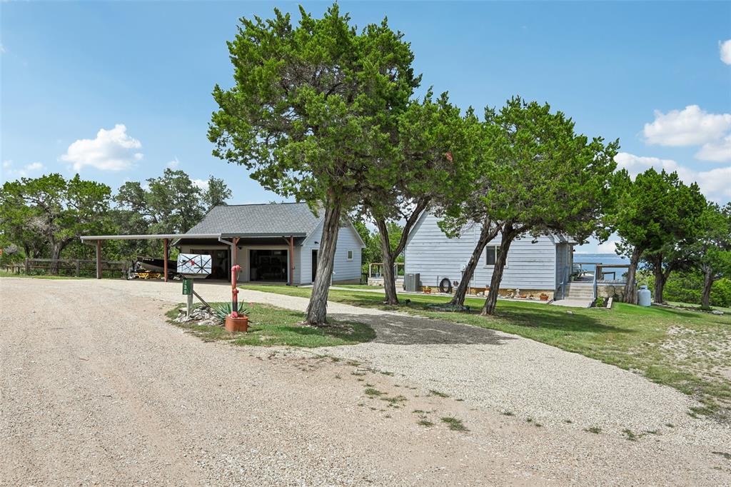 130 County Road 1546 Property Photo 6