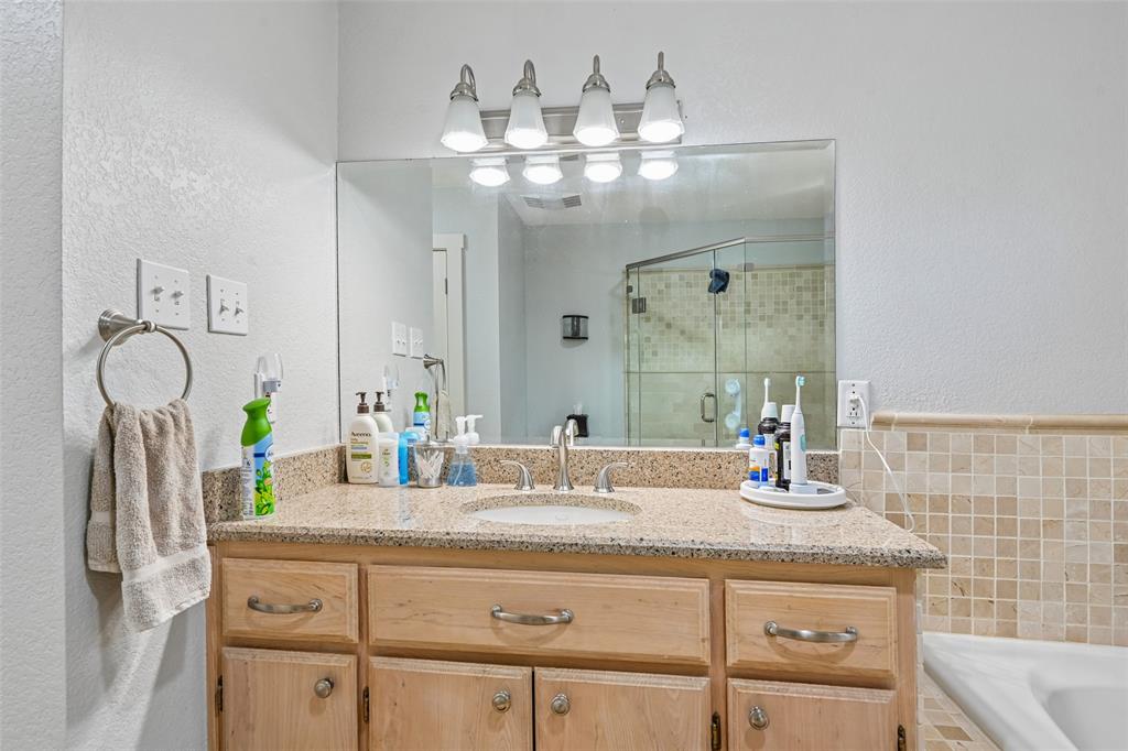 130 County Road 1546 Property Photo 23